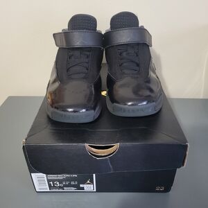 Jordan Max Aura 6 Black Sneakers